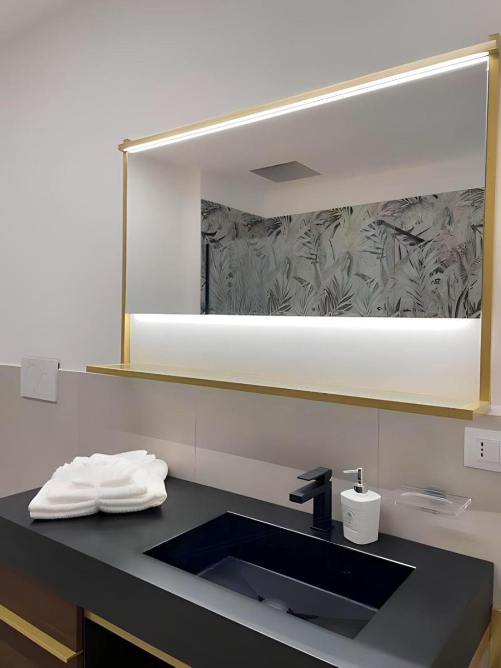 Amazzonico Suite ตรีเอสเต ภายนอก รูปภาพ