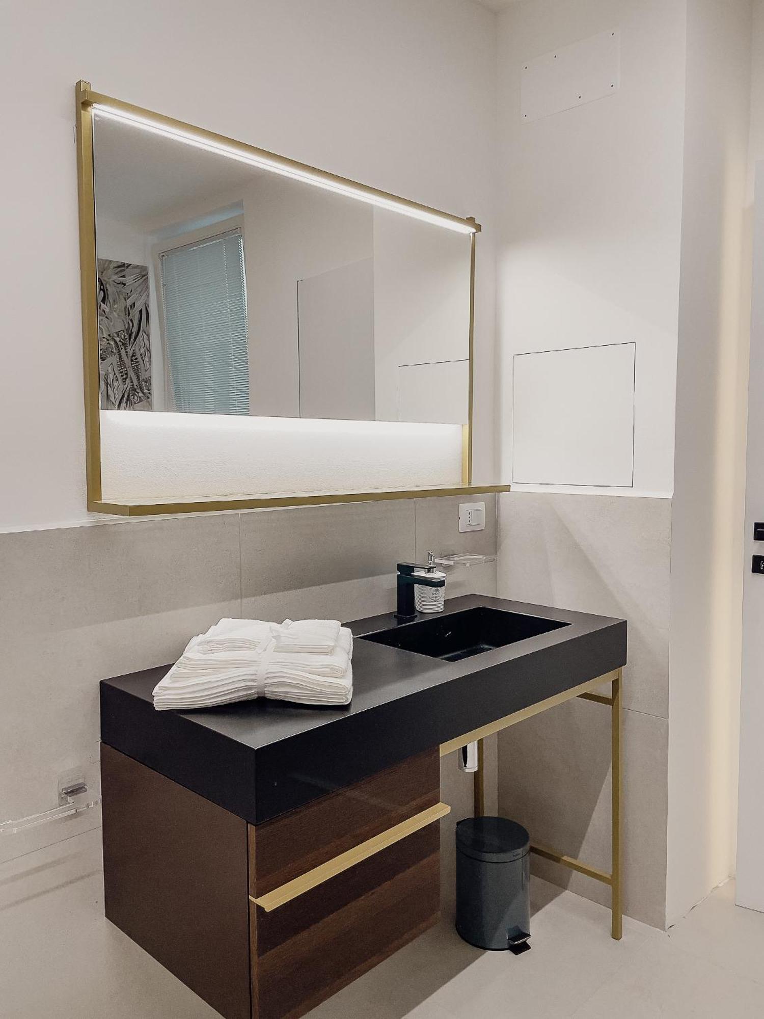 Amazzonico Suite ตรีเอสเต ภายนอก รูปภาพ